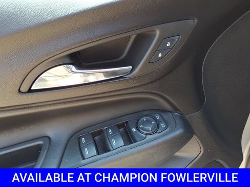 Used 2024 Chevrolet Equinox LT FWD image 17