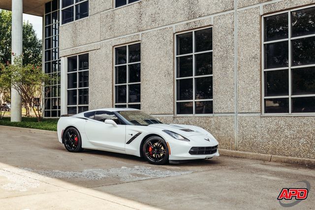Used 2017 Chevrolet Corvette Stingray Coupe w/ Carbon Flash Badge Package RWD image 18