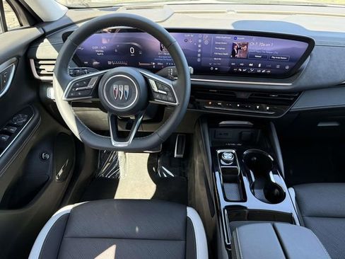 Certified 2025 Buick Envision Sport Touring AWD/4WD image 13
