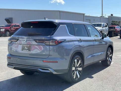 New 2026 Mitsubishi Outlander SE FWD image 4