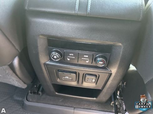Used 2023 Chevrolet Traverse High Country w/ LPO, Floor Liner Package AWD/4WD image 16