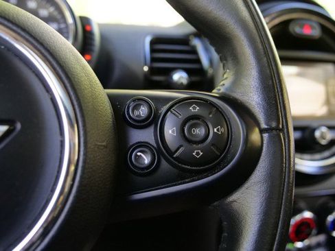 Used 2017 MINI Cooper Clubman S image 16