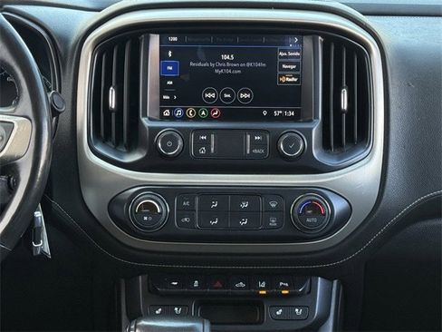 Used 2020 GMC Canyon Denali image 16