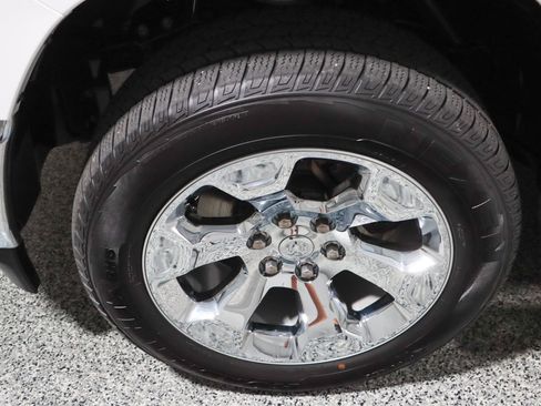 Used 2023 RAM 1500 Big Horn AWD/4WD image 11