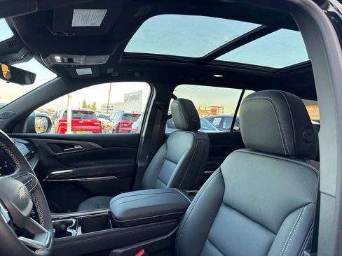 New 2026 Chevrolet Traverse LT w/ Enhanced Driving Package image 18