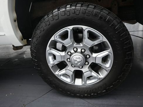 Used 2018 RAM 2500 Limited image 44