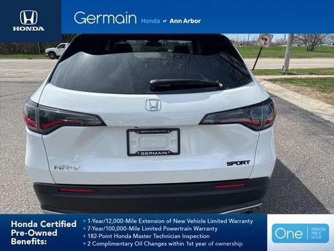 Certified 2023 Honda HR-V Sport image 9