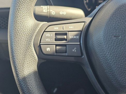 Used 2025 Honda CR-V EX image 30