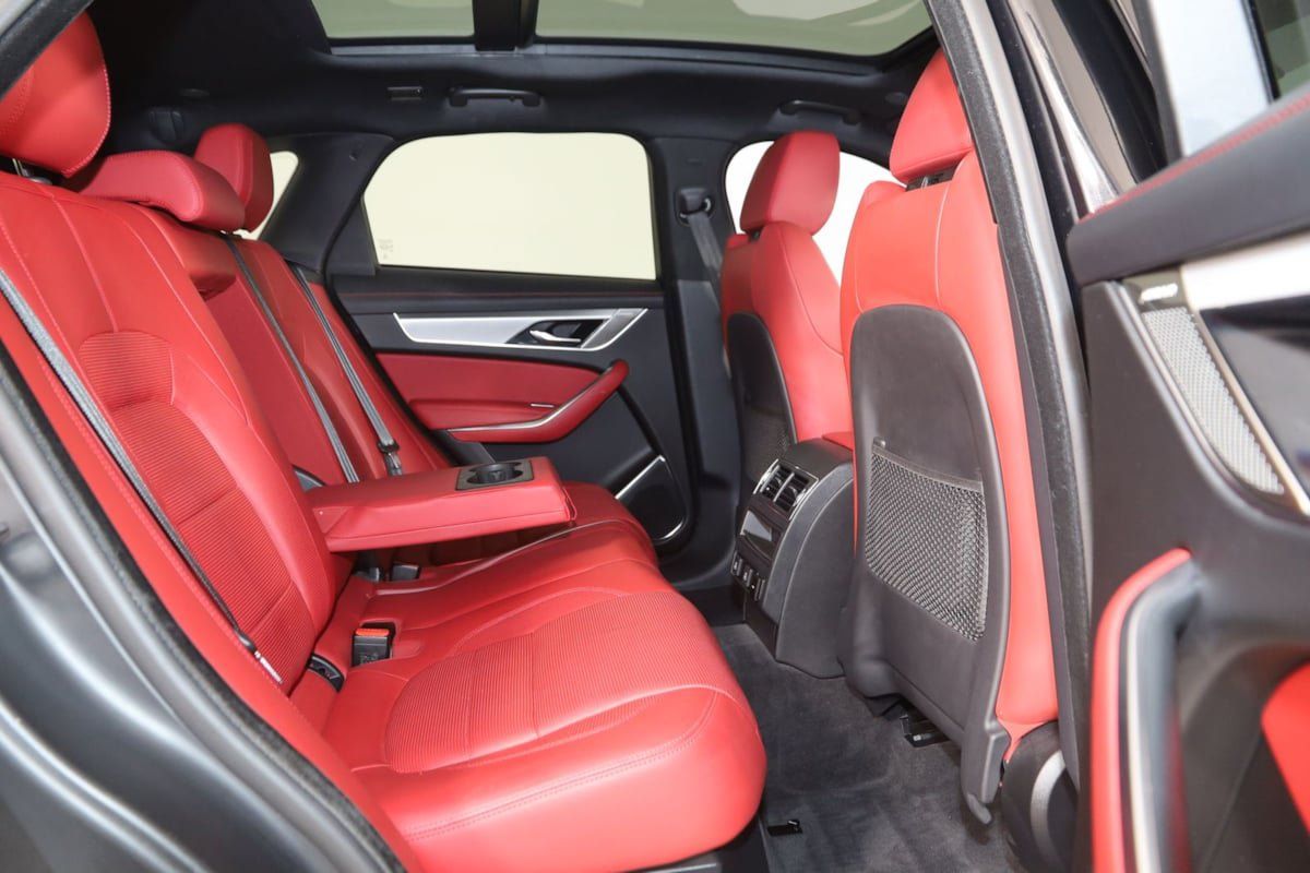 Used 2024 Jaguar F-PACE R-Dynamic S AWD/4WD image 14