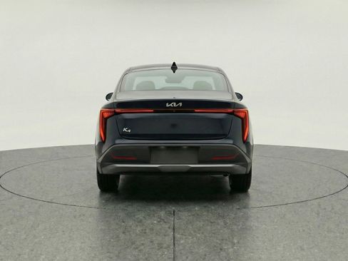 Used 2025 Kia K4 FWD image 7