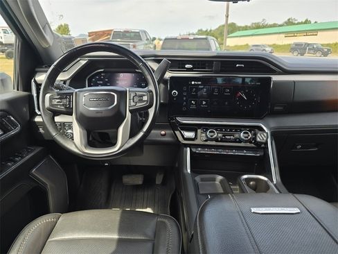 Used 2024 GMC Sierra 3500 Denali w/ Denali Reserve Package image 14