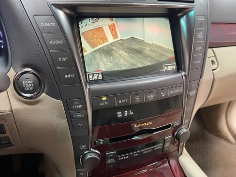 Used 2009 Lexus LS 460 L w/ Executive Class Seating Pkg RWD image 39