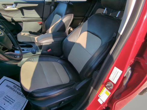 Certified 2022 Ford Escape Titanium w/ Titanium Elite Package AWD/4WD image 51