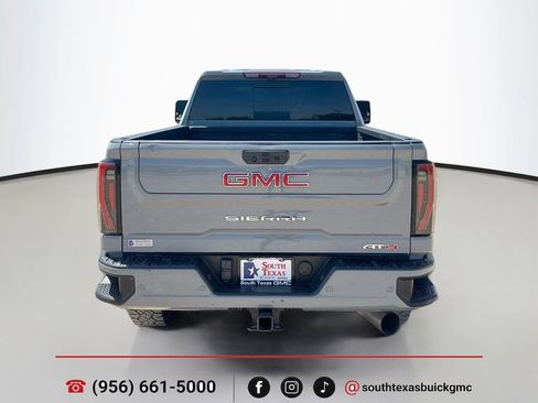 Used 2025 GMC Sierra 2500 AT4 w/ AT4 Premium Plus Package AWD/4WD image 7