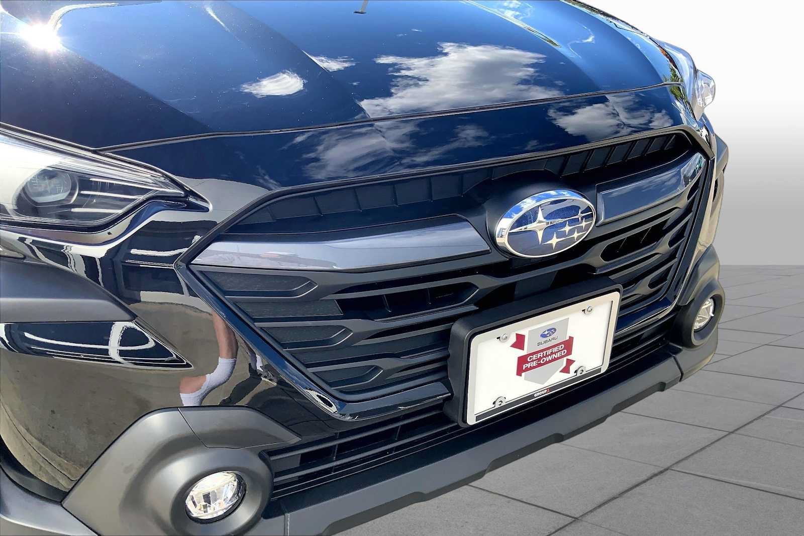 Used 2025 Subaru Outback Premium AWD/4WD image 32