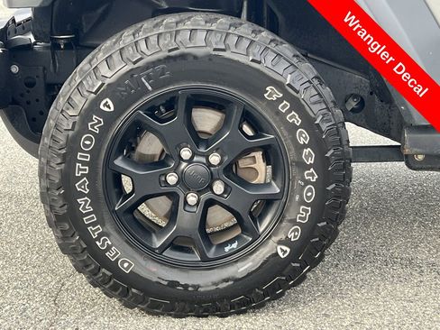 Used 2021 Jeep Wrangler Unlimited Sport image 31