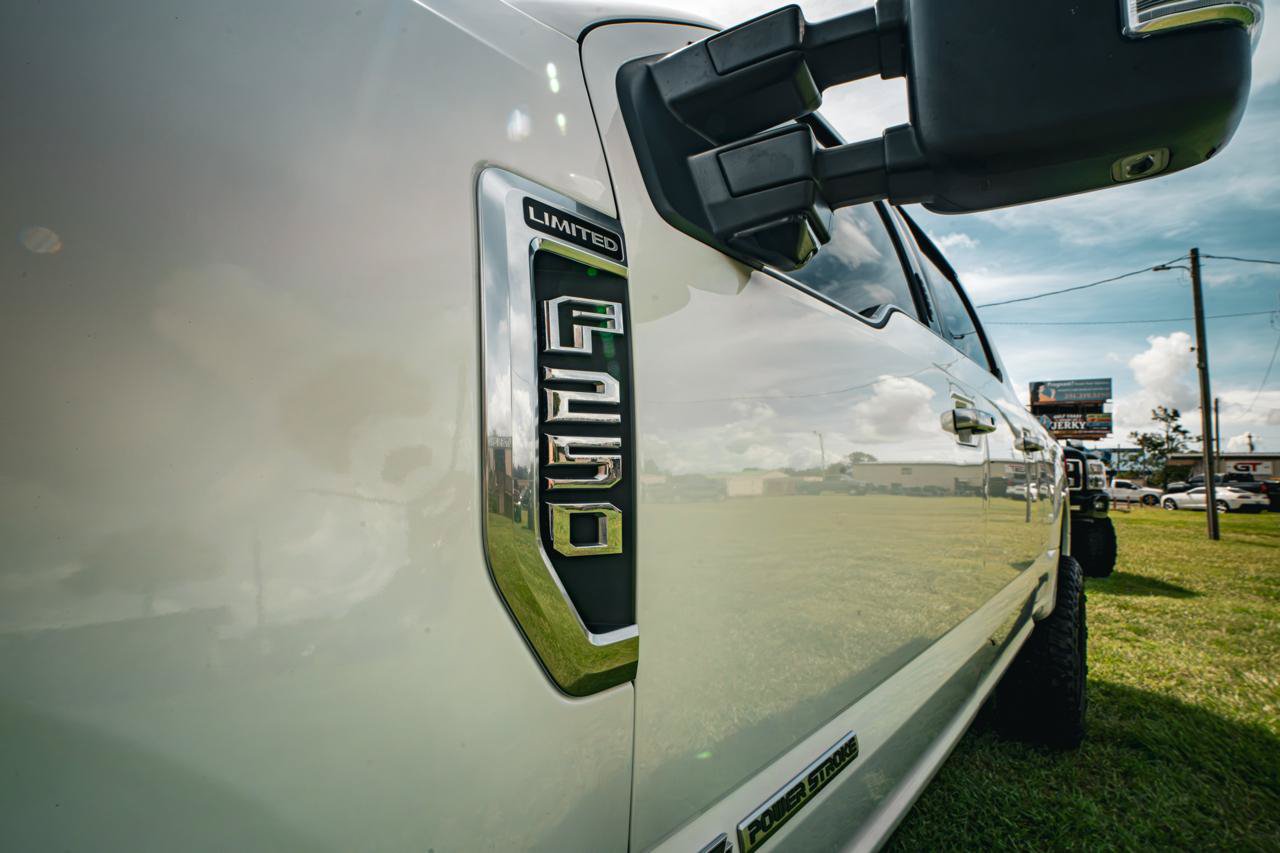 Used 2022 Ford F250 Limited AWD/4WD image 6