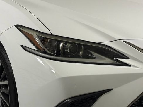 Used 2019 Lexus ES 350 F Sport w/ Accessory Package 2 FWD image 16