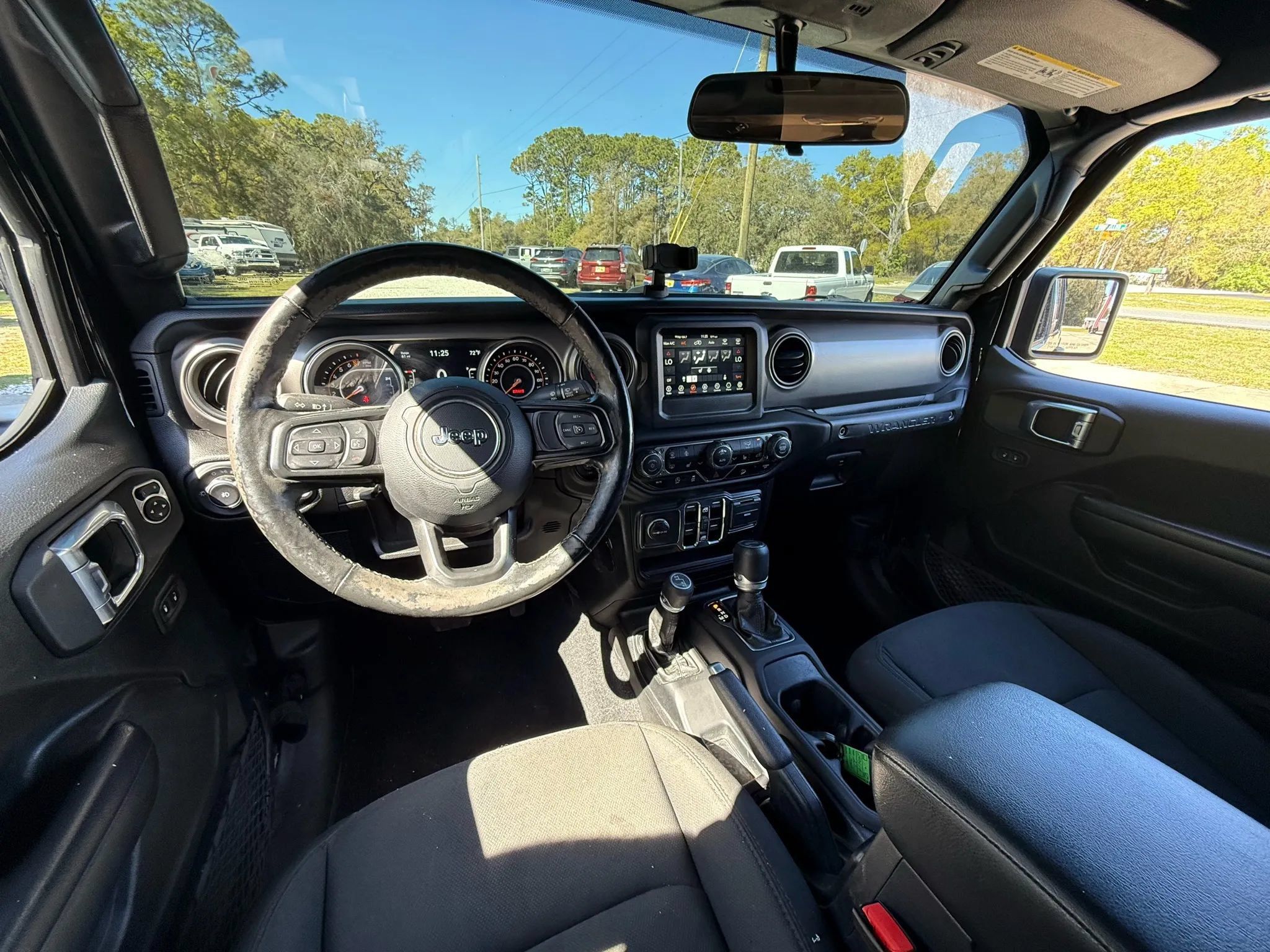 Used 2021 Jeep Wrangler Unlimited Sport AWD/4WD image 13