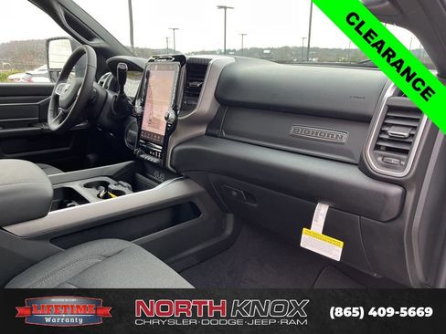 New 2026 RAM 2500 Big Horn AWD/4WD image 29