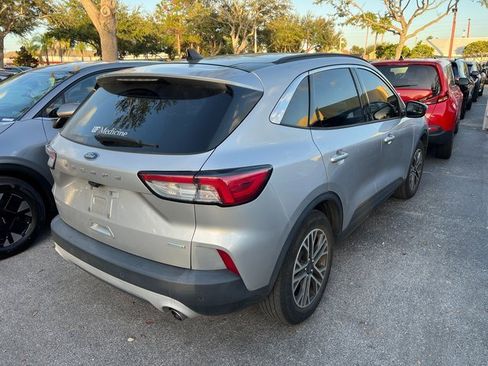 Used 2020 Ford Escape SEL image 5