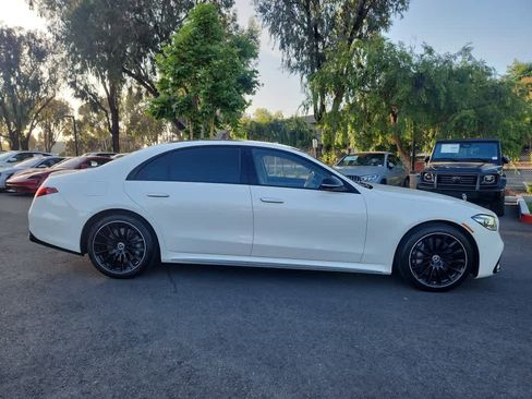 Certified 2023 Mercedes-Benz S 500 4MATIC image 9