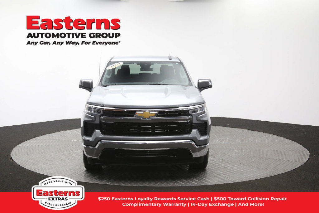 Used 2023 Chevrolet Silverado 1500 LT AWD/4WD image 55