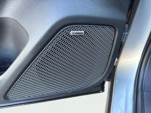 New 2026 Mitsubishi Outlander ES image 11