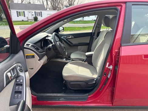 Used 2013 Kia Forte EX image 10