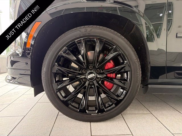 Used 2025 Cadillac Escalade V w/ LPO, ONYX Package AWD/4WD image 8