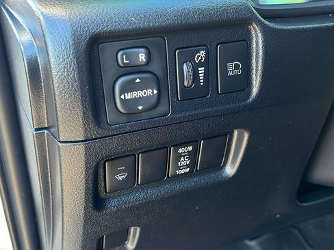 Used 2021 Toyota 4Runner 4WD image 27