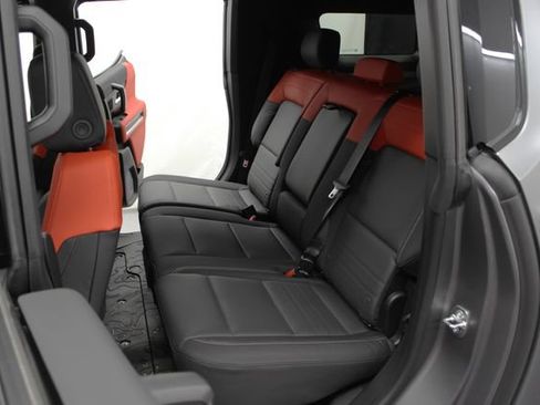 New 2026 GMC Hummer EV 3X w/ Carbon Fiber Edition Package AWD/4WD image 35