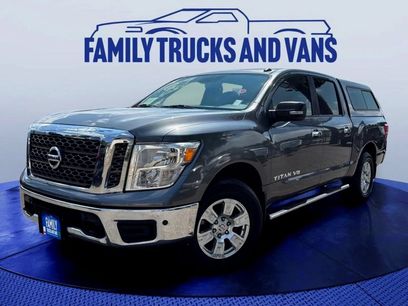 Used 2018 Nissan Titan SV w/ SV Convenience Package