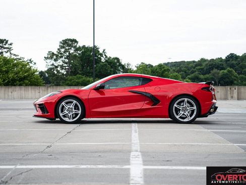 Used 2023 Chevrolet Corvette Stingray Preferred Cpe w/ Z51 Performance Package RWD image 37