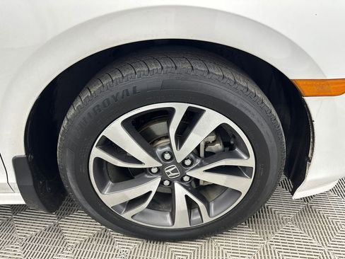 Used 2021 Honda Odyssey Touring image 14