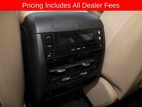 Used 2022 Jeep Grand Cherokee L Limited AWD/4WD image 8