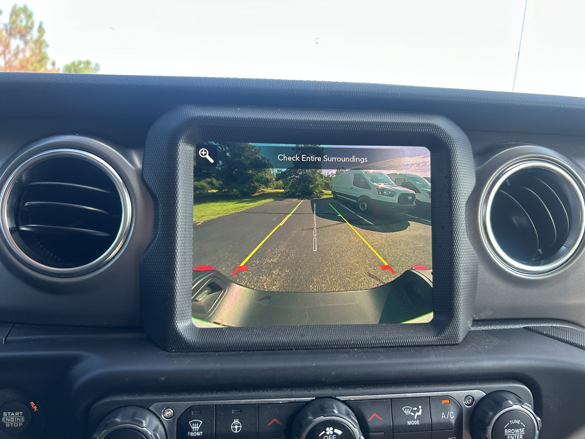 Used 2022 Jeep Gladiator Rubicon w/ LED Lighting Group AWD/4WD image 20