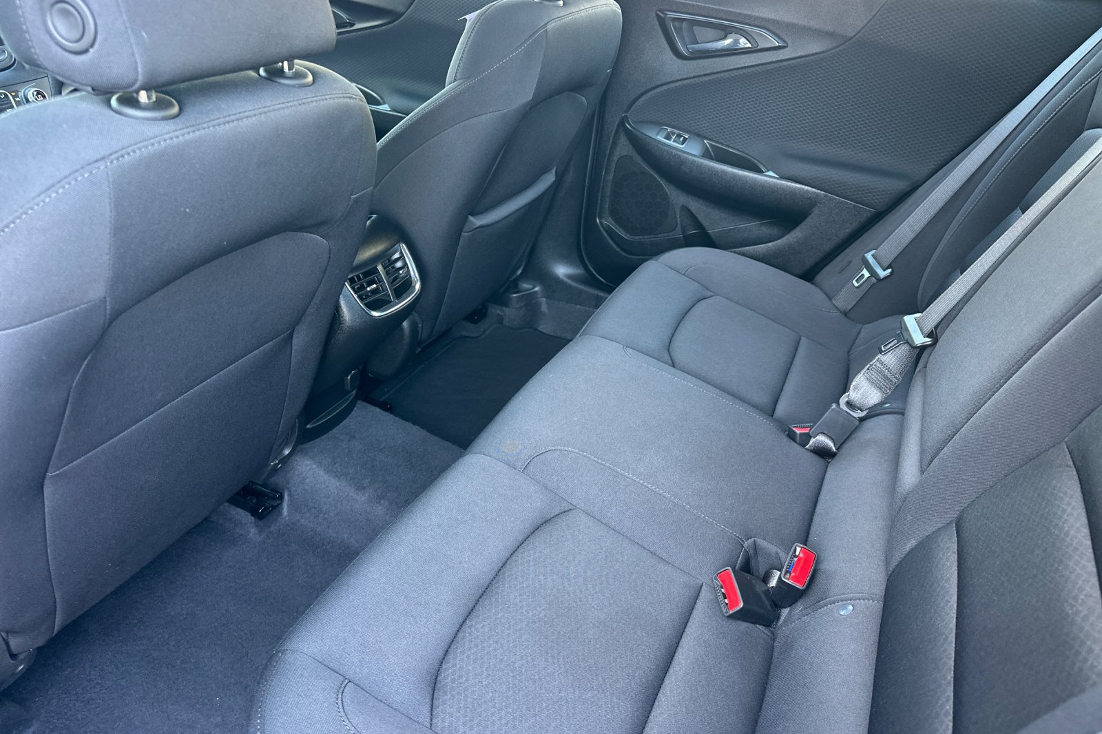 Used 2024 Chevrolet Malibu LT FWD image 12