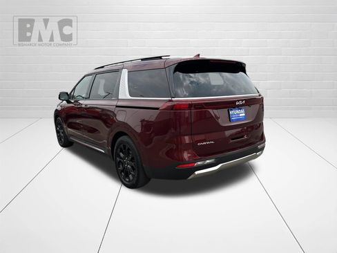 Used 2024 Kia Carnival SX Prestige FWD image 4