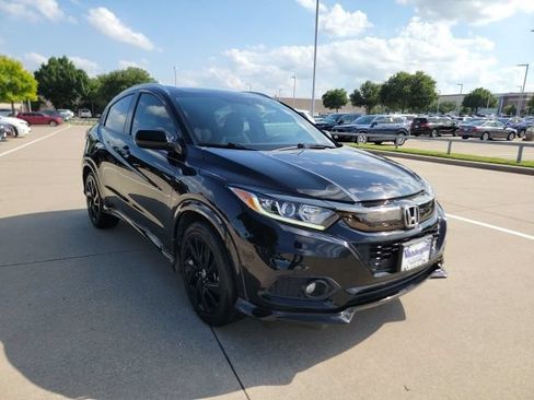 Certified 2021 Honda HR-V Sport image 3