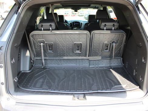 Certified 2023 Chevrolet Traverse RS w/ LPO, Floor Liner Package AWD/4WD image 41