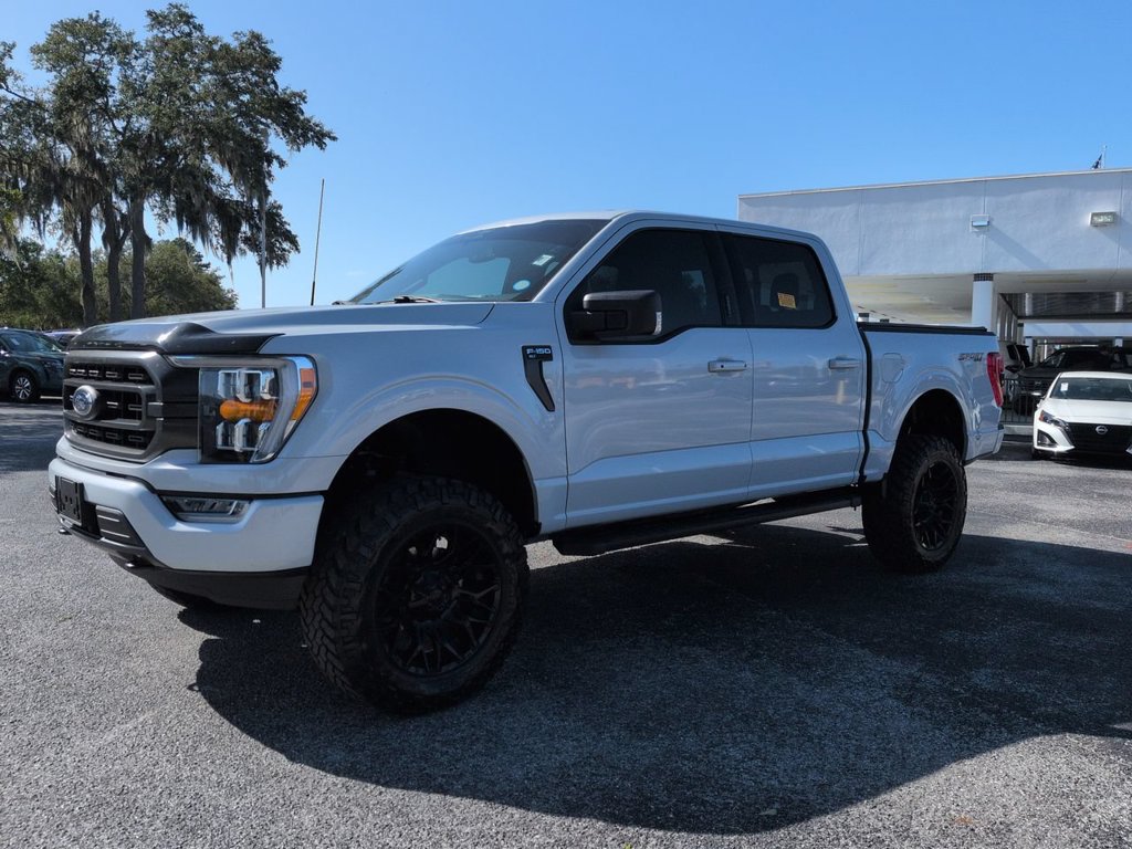 Used 2022 Ford F150 XLT w/ Equipment Group 302A High AWD/4WD image 8