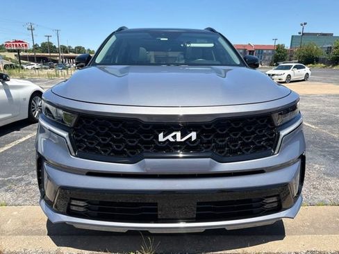 Used 2023 Kia Sorento SX AWD/4WD image 4