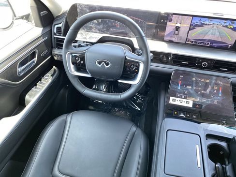 Certified 2026 INFINITI QX80 Pure w/ Cargo Package AWD/4WD image 17