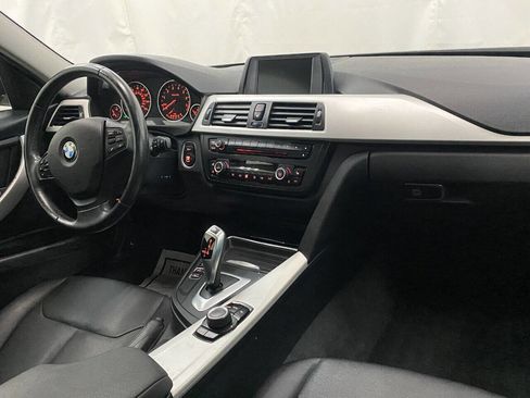 Used 2014 BMW 320i xDrive Sedan image 11