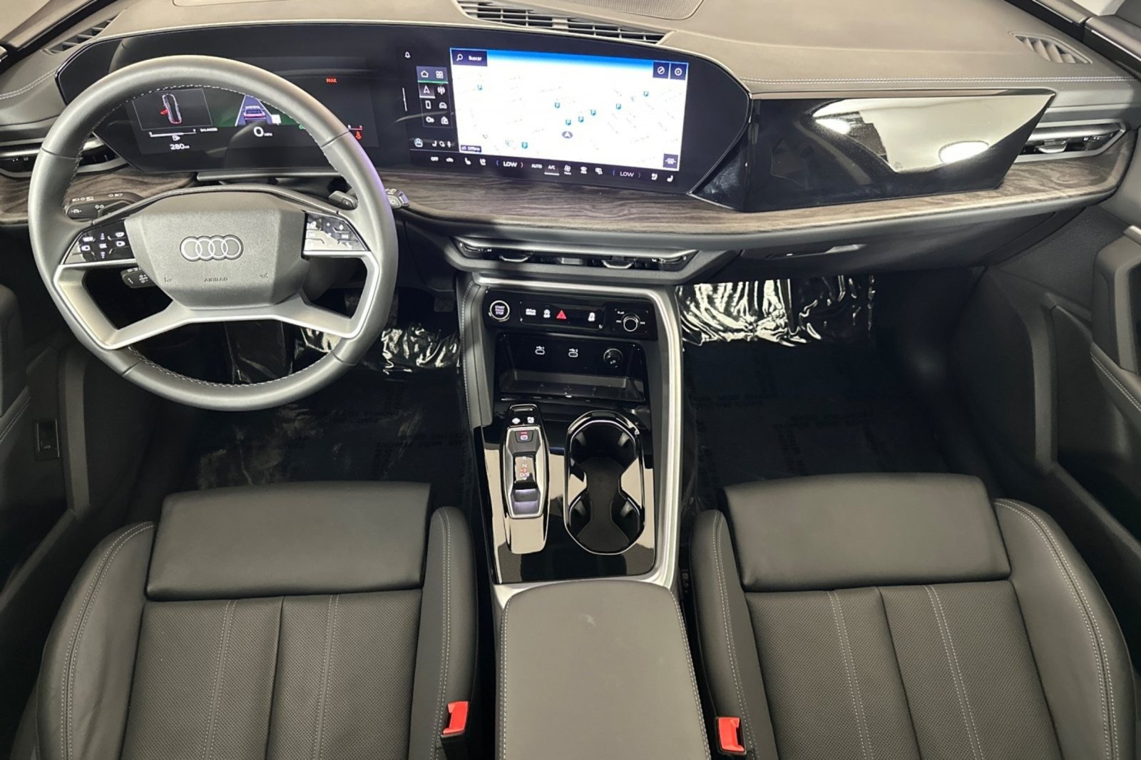 Used 2025 Audi Q5 Premium Plus w/ Premium Plus AWD/4WD image 12