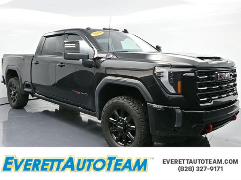 Used 2024 GMC Sierra 2500 AT4 w/ AT4 Premium Plus Package AWD/4WD image 1