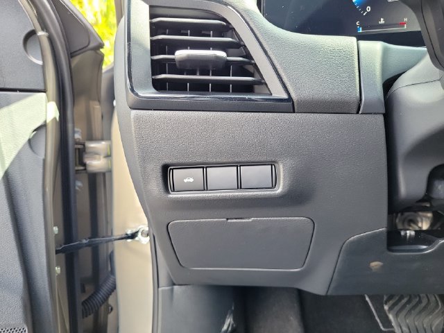New 2027 Nissan Sentra SV w/ Floor Mat Package FWD image 18