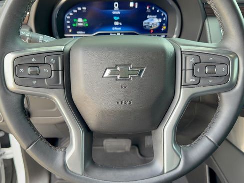 Used 2023 Chevrolet Tahoe Z71 AWD/4WD image 10