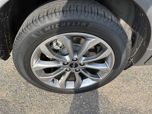 Used 2019 Lincoln MKC Select w/ Select Plus Package image 10